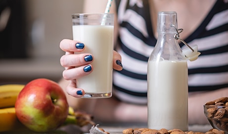 Vaso de leche vegetal